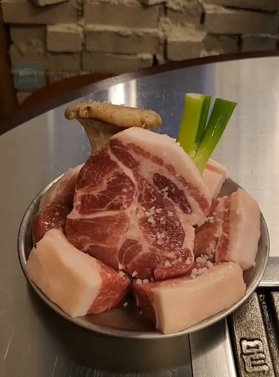 뭉텅-수원-망포점-생고기