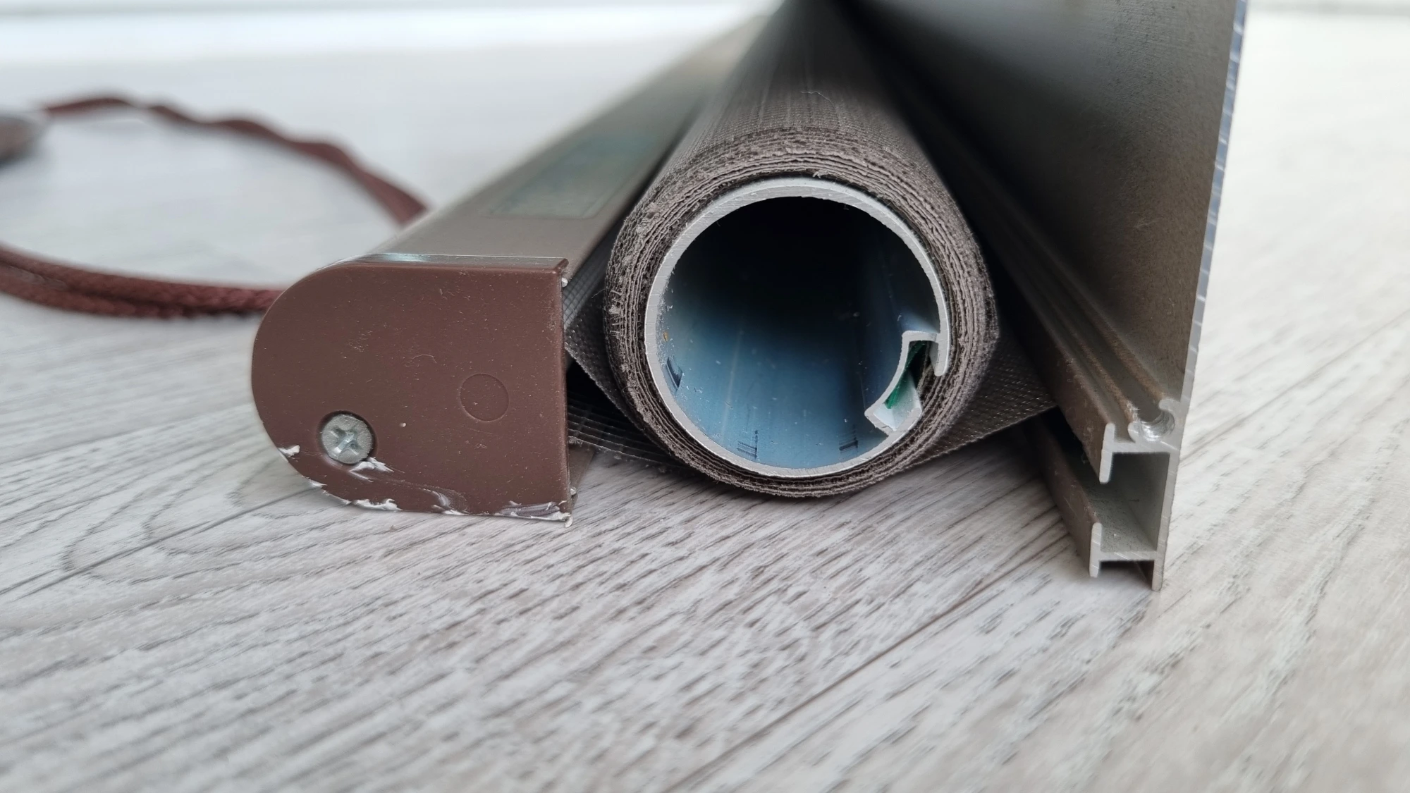 롤스크린 블라인드 레일 봉