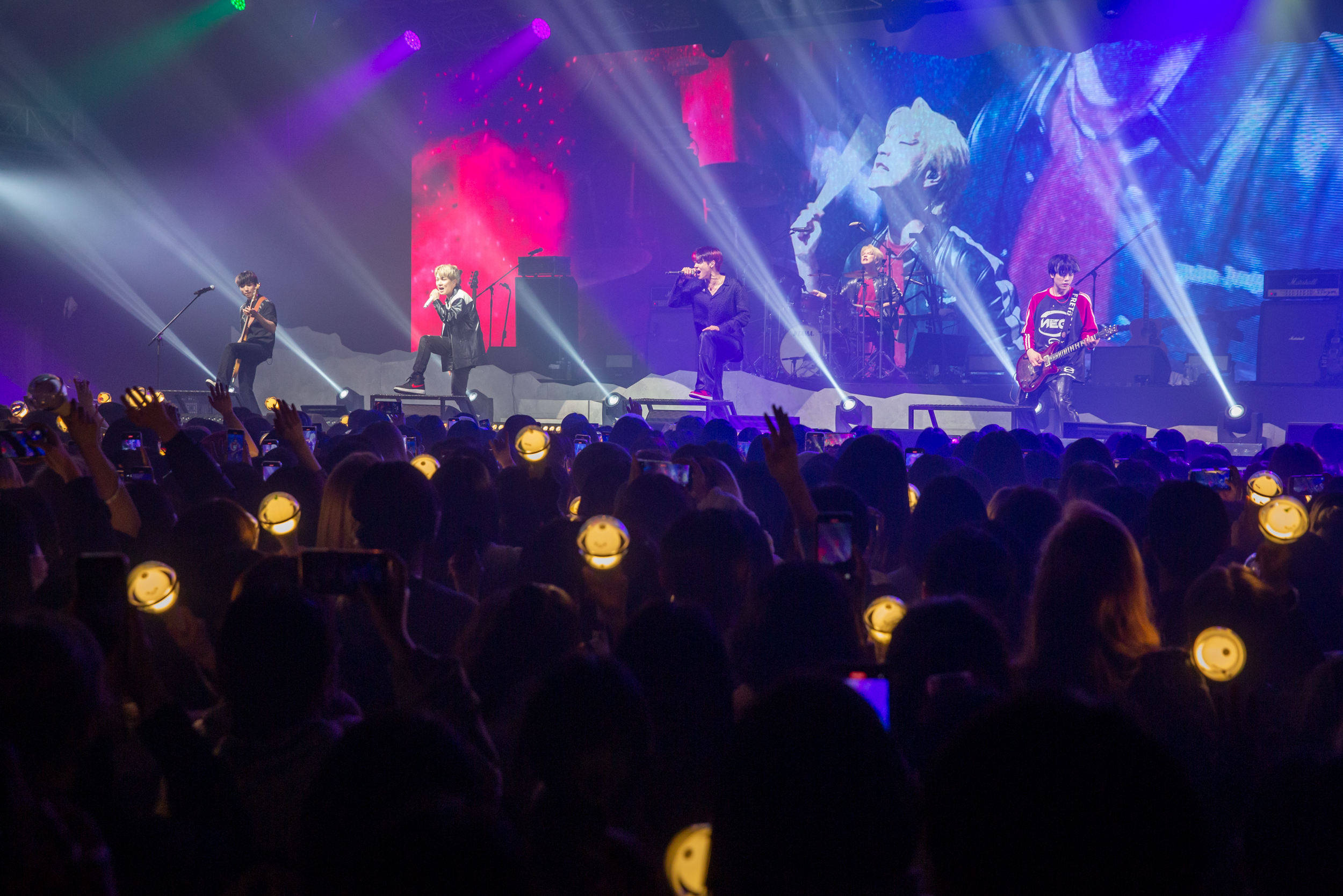 엔플라잉&#44; FNC 엔터테인먼트