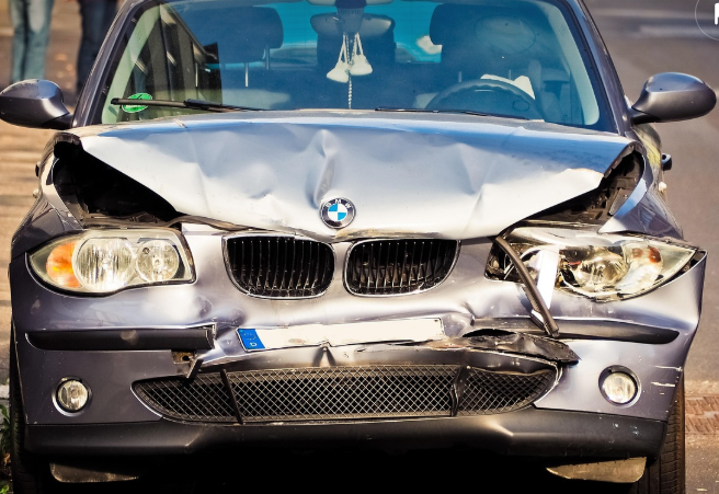 뉴욕교통사고 소송방법, 미국에서 교통사고가 나면 어떻게 하는지, 뉴욕교통사고 변호사 추천, BMW차사고 사진