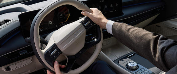 K8 내부 인테리어