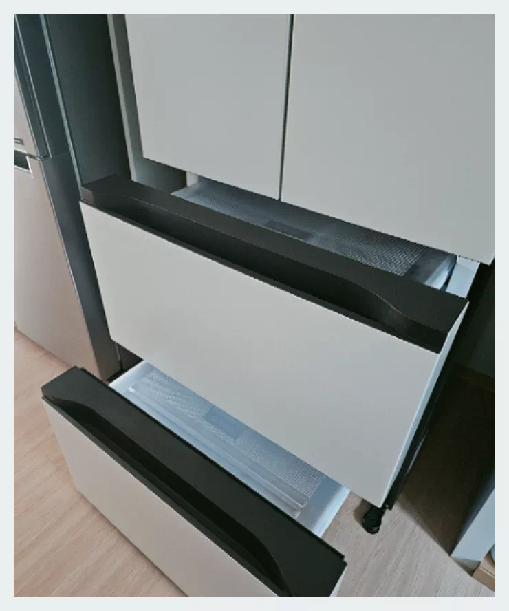 LG 김치냉장고 스탠드형 하단