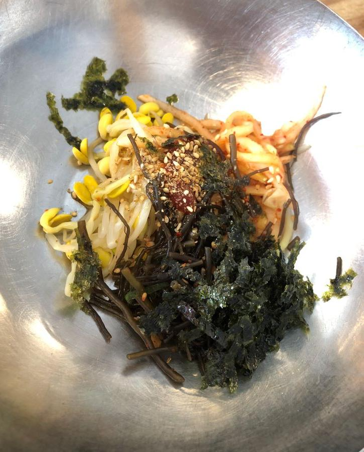 할매재첩국-비빔나물