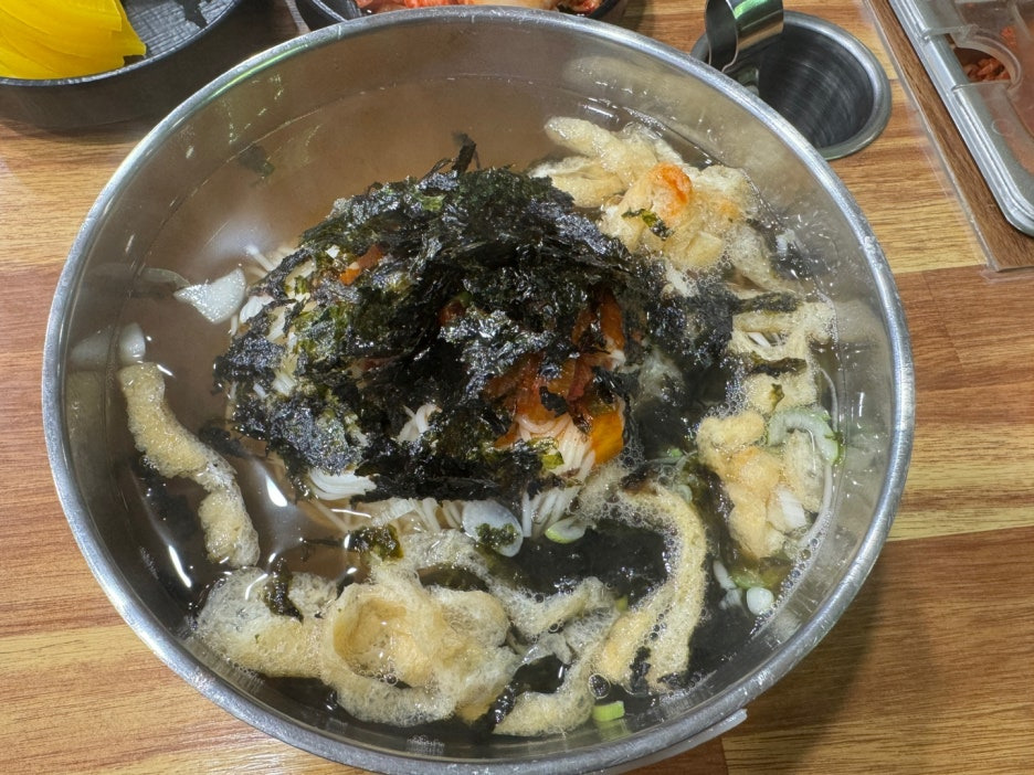 멸치국수