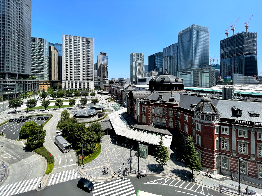 도쿄역 킷테 마루노우치 타워 킷테 정원