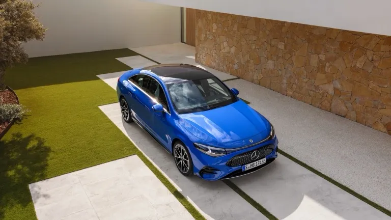 벤츠 더 뉴 CLA 250 이미지