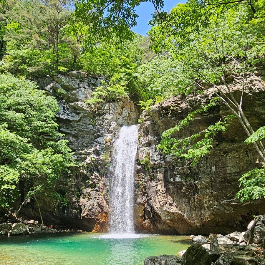 국립신불산폭포자연휴양림