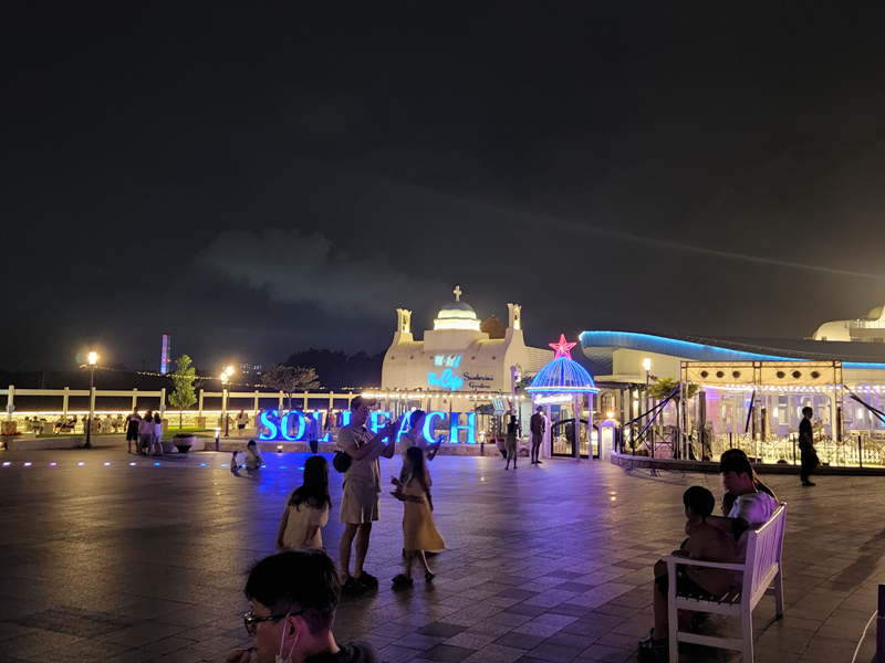 산토리니광장_야경01