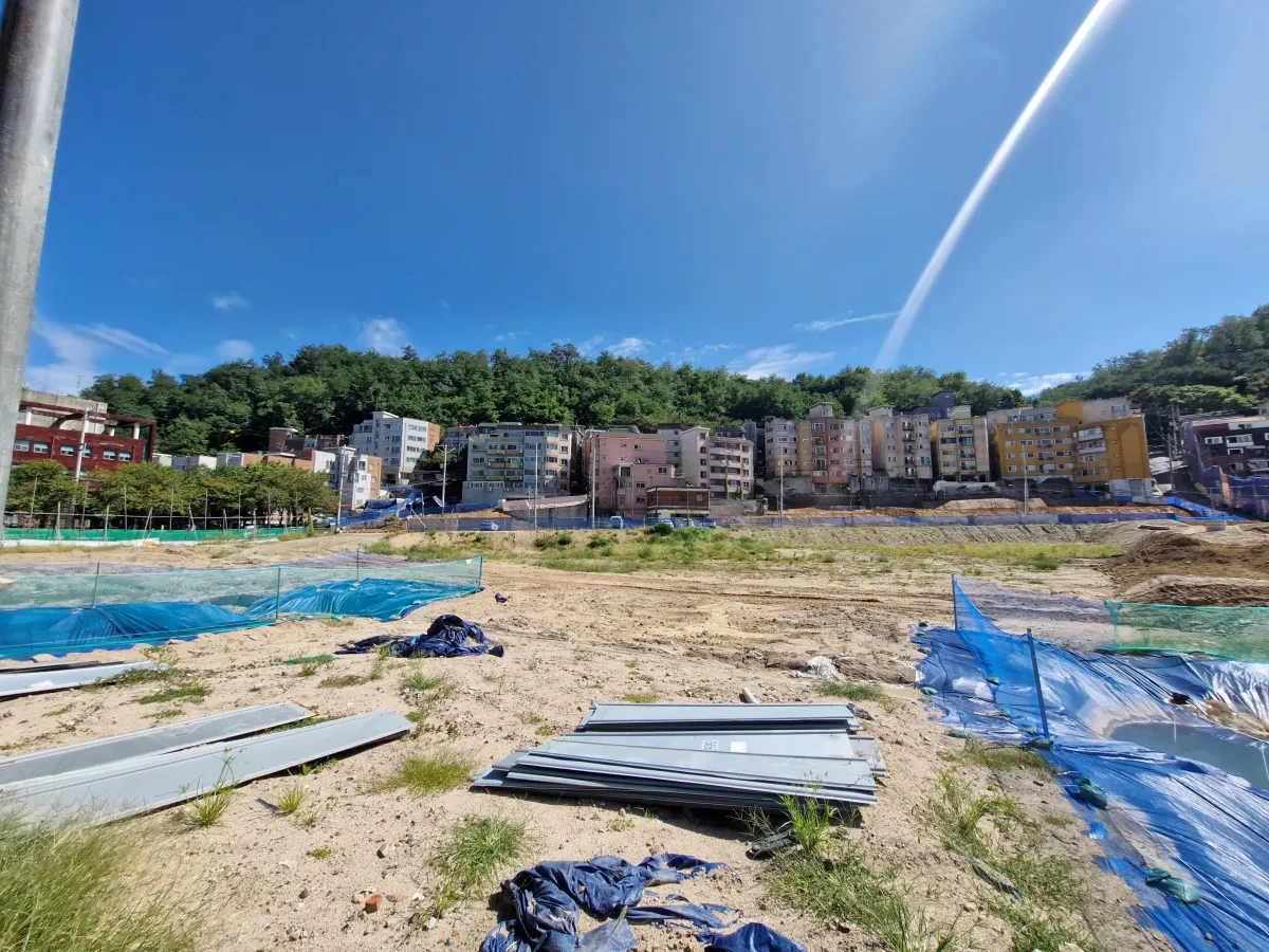 철거가-진행중인-연희1구역