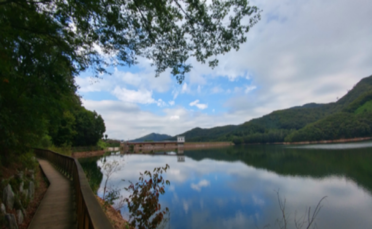 마장호수 출렁다리