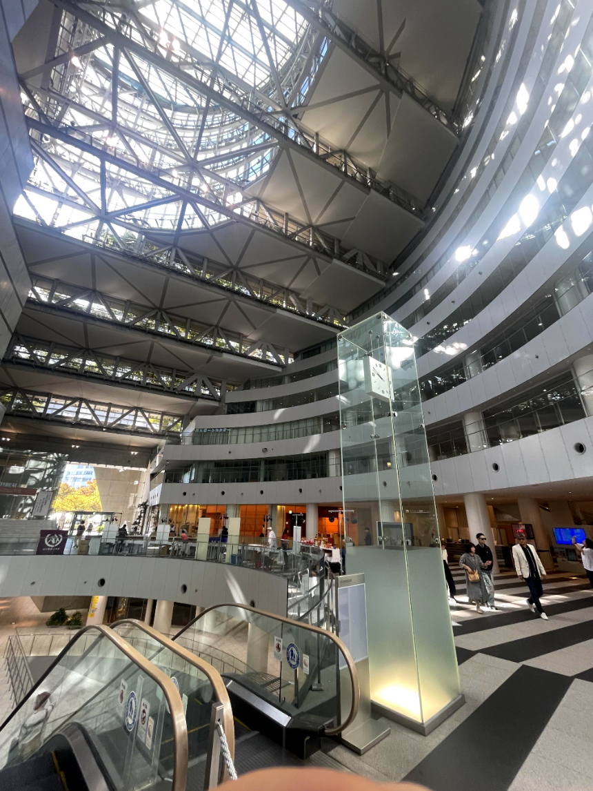 아크로스 후쿠오카 아트리움4