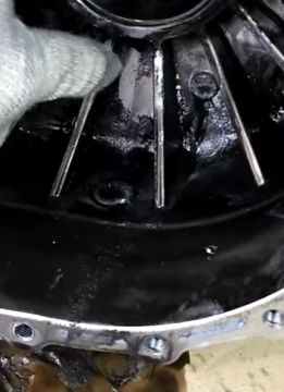 디퍼런셜 오일 찌꺼기