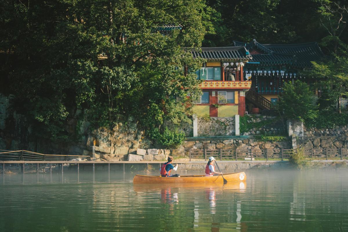 황강 카누 체험 모습