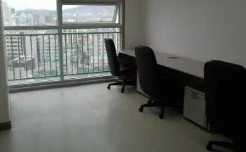 1인 사무실 오피스 쉐어 실내