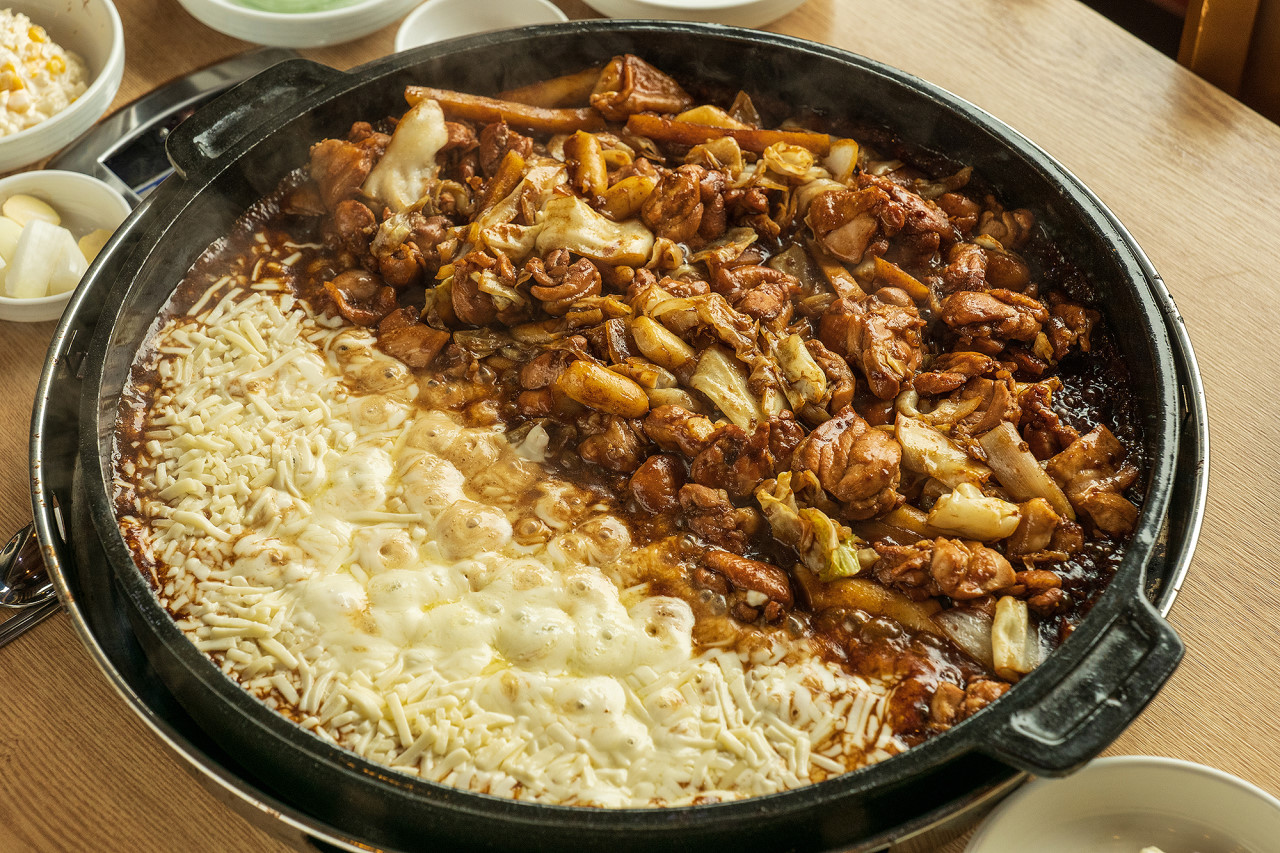 메밀꽃닭갈비막국수