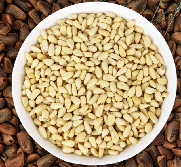 한국의 떡 종류 만경떡-잣