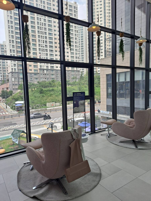 앨리웨이 밖 풍경2