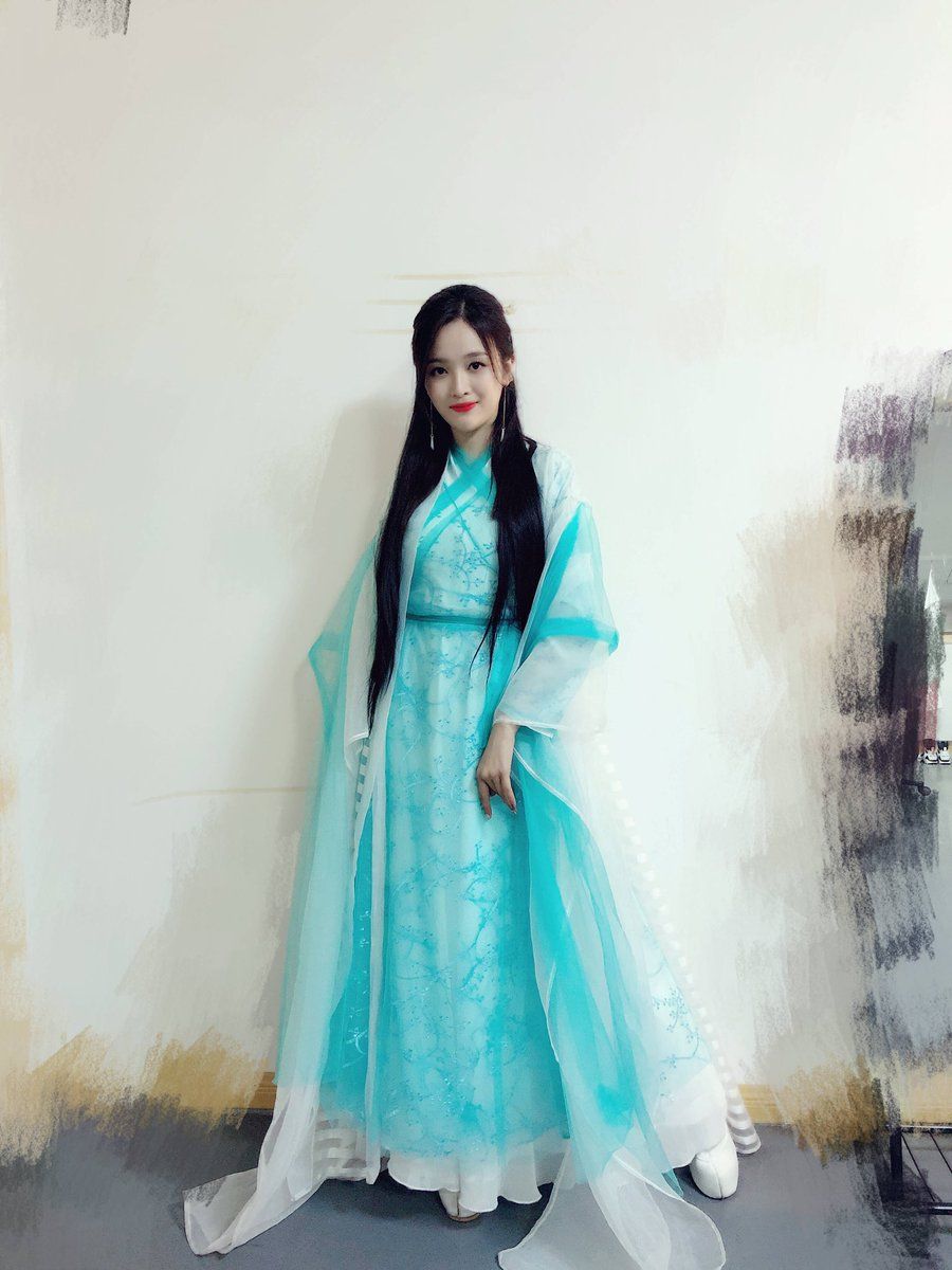 우주소녀 선의 인스타그램 사진 몸매