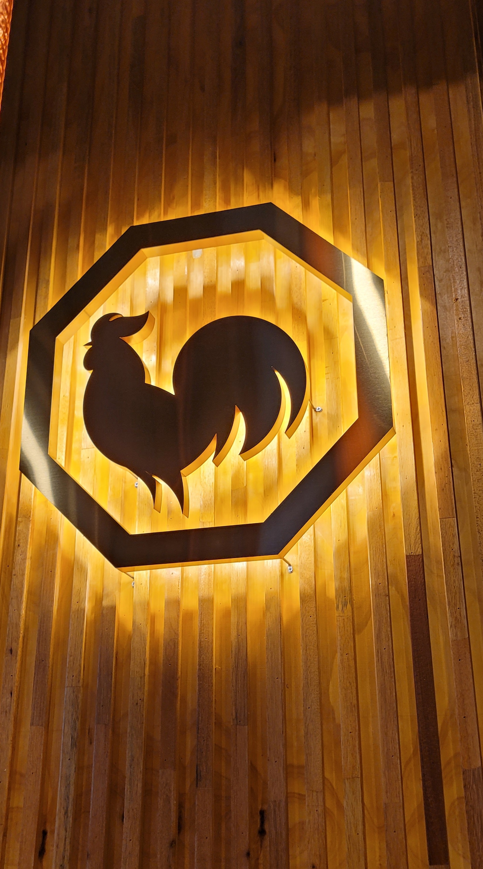 내포 맛집 팔각도 내부