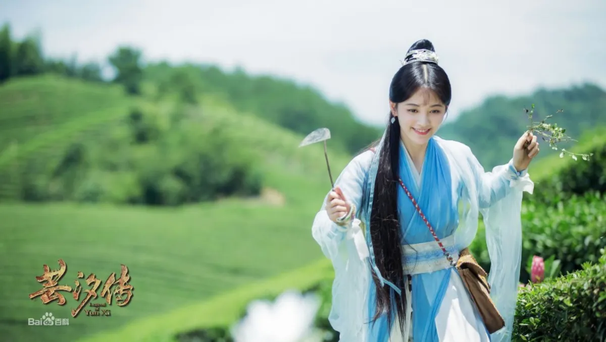 운석전-약초밭을-돌아다니는-한운석-쥐징이