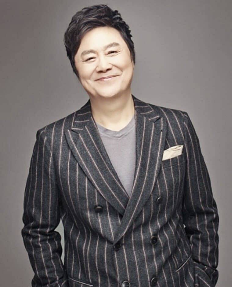 가수-남진
