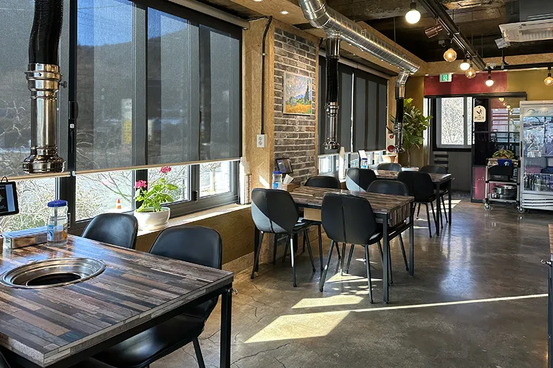 북한강 닭갈비 막국수 분위기
