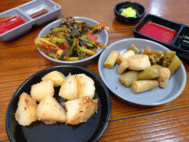 밑반찬