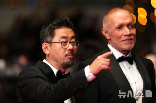 호프 영화 개봉일 내용 박찬욱 감독