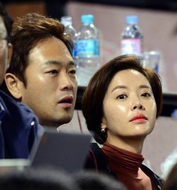 황정음 이영돈 커플