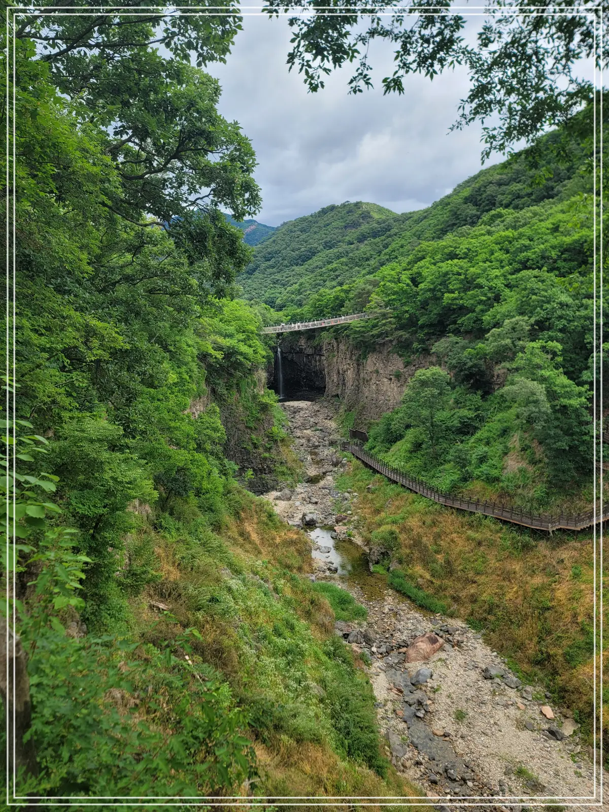 연천-재인폭포-탐방로-하산-뷰