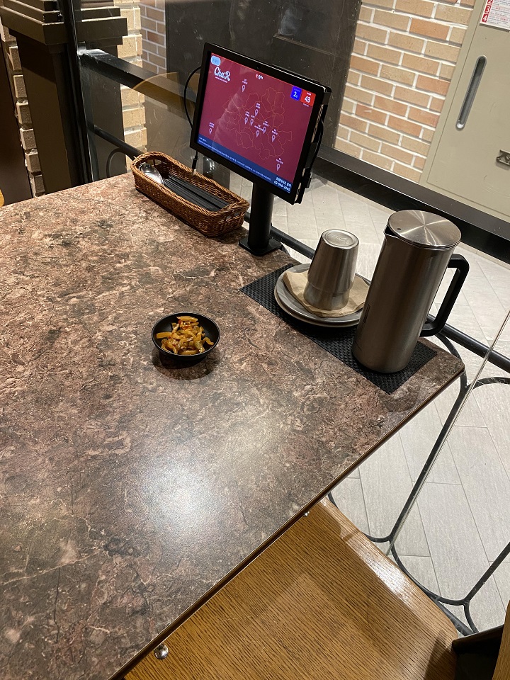 테이블과-키오스크