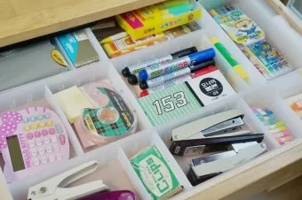 집안 서랍 정리 트레이 파티션 라벨 사용빈도별 배치 노하우_13
