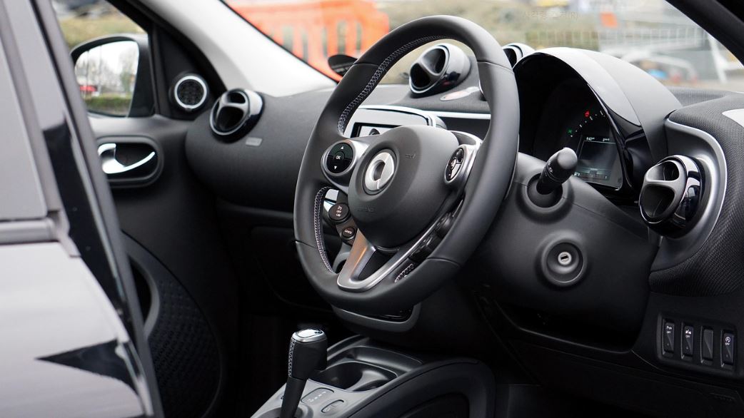 전기차와 하이브리드 비교