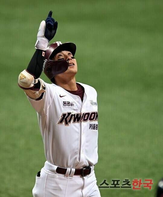 이정후 나이 프로필 학력 고향 가족 기록 연봉 300억의 가치: 타율 0.404 미친 반등 비결 총정리