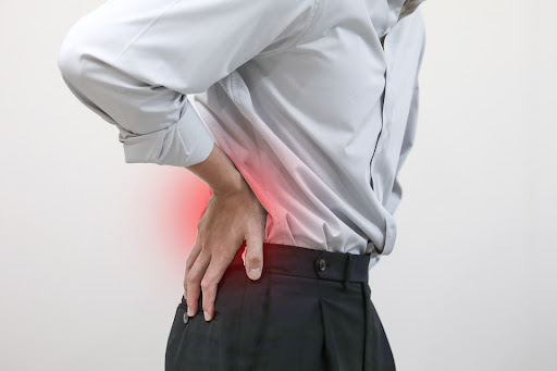 디스크 악화시키는 생활습관 7가지(의사들이 말하는 주의점)