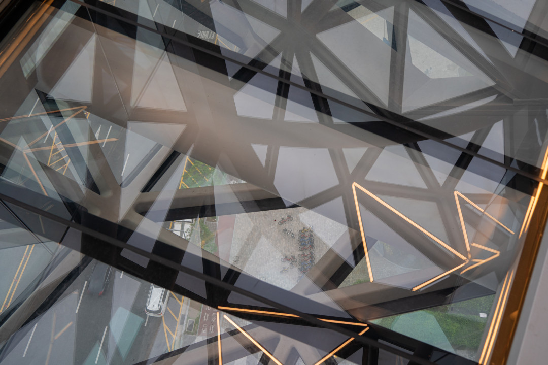 광교 갤러리아 강화유리