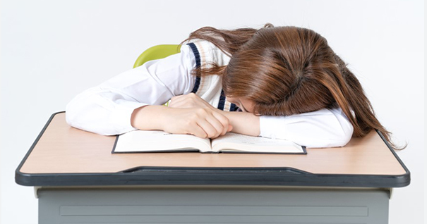 시험 보는 꿈 — 준비 부족일까, 완벽주의일까?