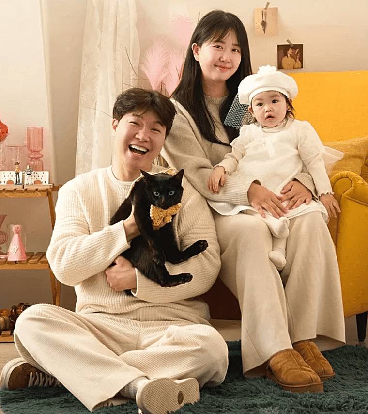 방송인-박수홍-아내-김다예-딸-재이