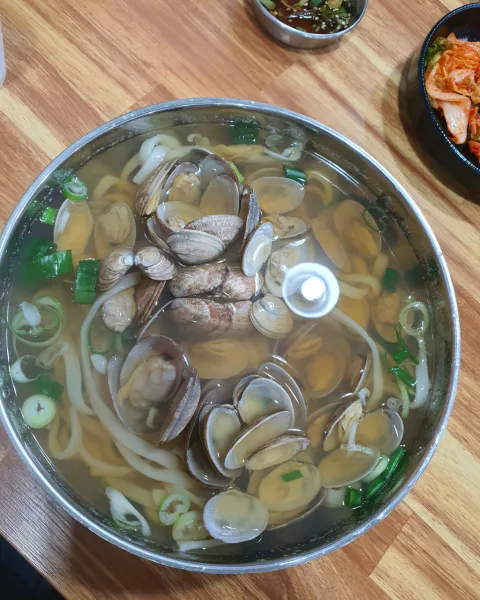 생생정보 가격파괴 Why 바지락 듬뿍 칼국수