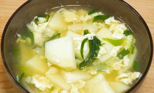 한국의 감자 요리 감잣국