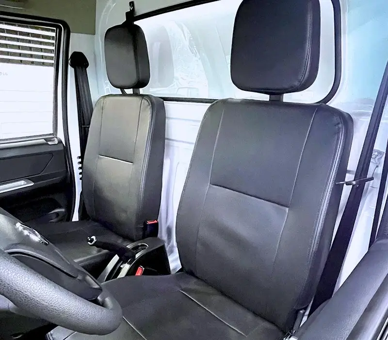 대창모터스 다니고 C 실내 인테리어