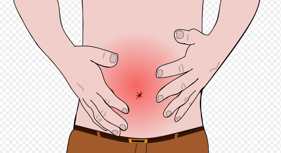 위산과다 증상으로 복통을 호소하고 있는 사람