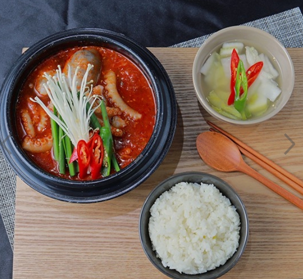 tvn 남겨서 뭐하게 6회, 영종도 한국식 낙지 전골 맛집 위치, 빨간거 짱구네 정보