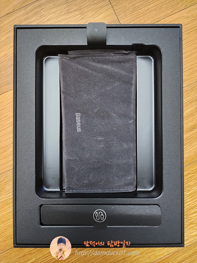 베이스어스 블레이드 100W 20000mAh 보조배터리