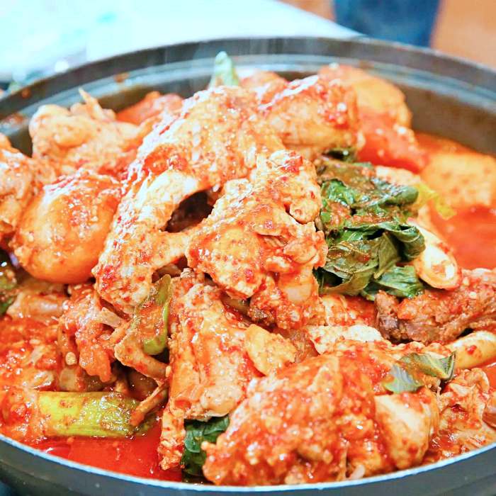 생생정보 강화도 동막 해변 15년 전통 능이백숙 맛집