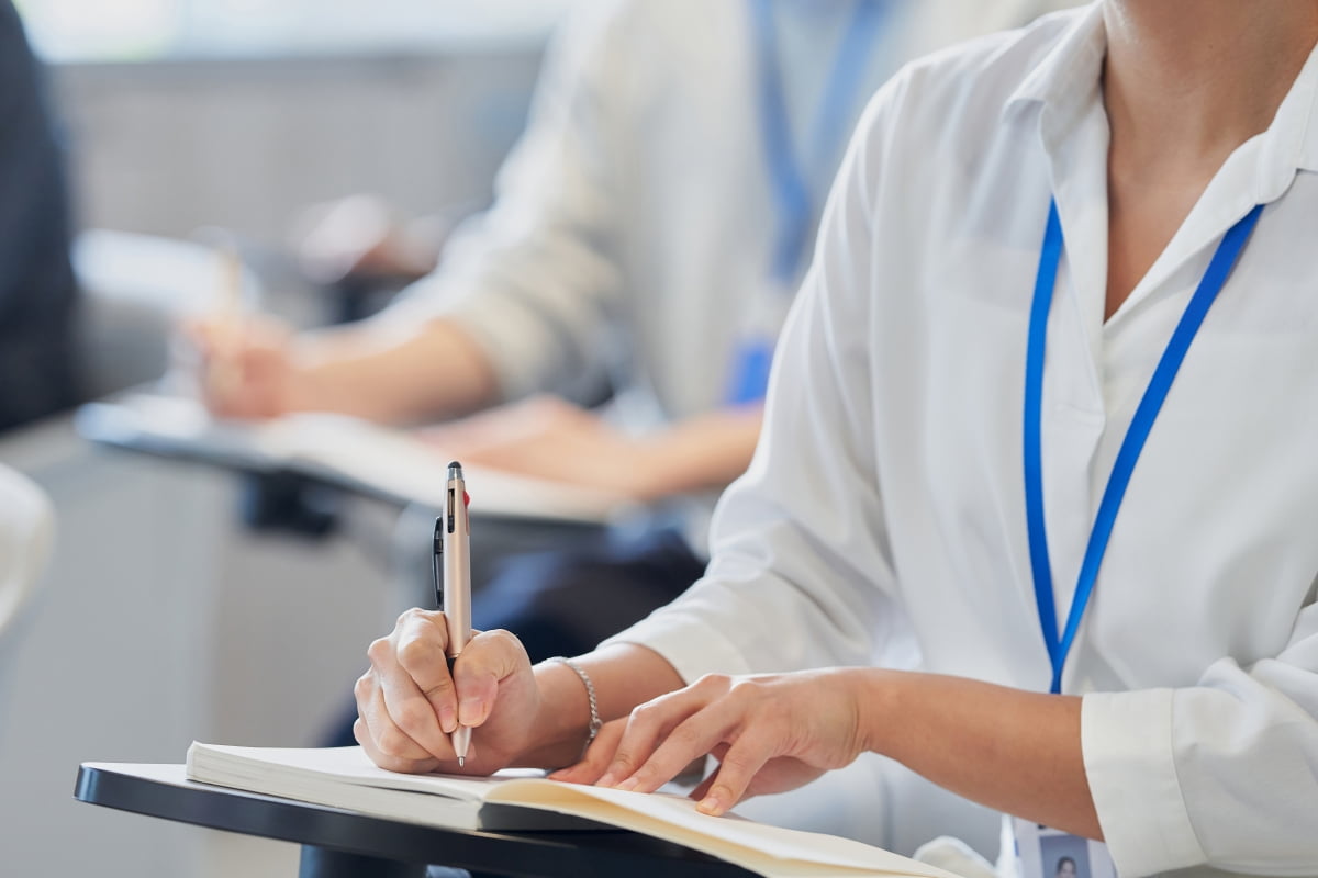 청년 취업&middot;교육 지원금 총정리-취업준비