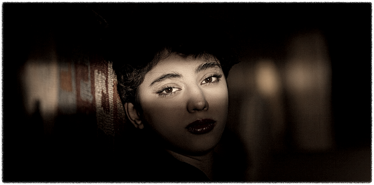 여자 얼굴 눈 광