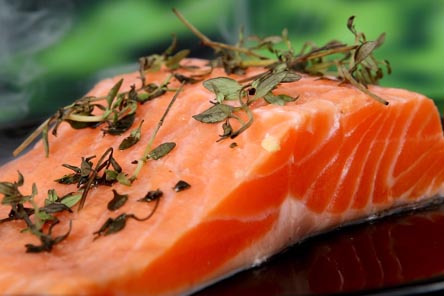 콜레스테롤-낮추는음식-오메가3