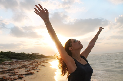 경제적 자유를 이루는 5단계 – 자산을 쌓고 안정적인 소득원을 만드는 과정