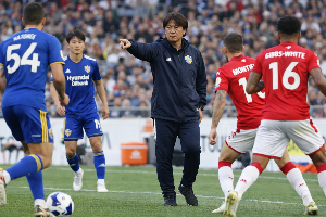 홍명보 축구 스타일 분석